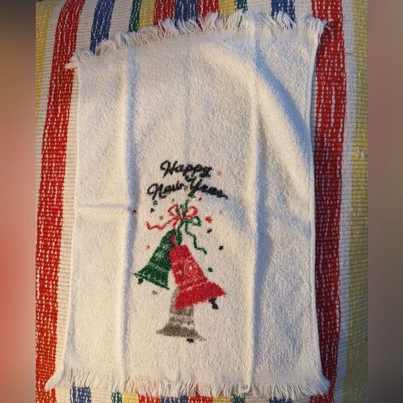 Vintage Holiday New Year's‎ hand towel set 🎉⏳ - Picture 5 of 11